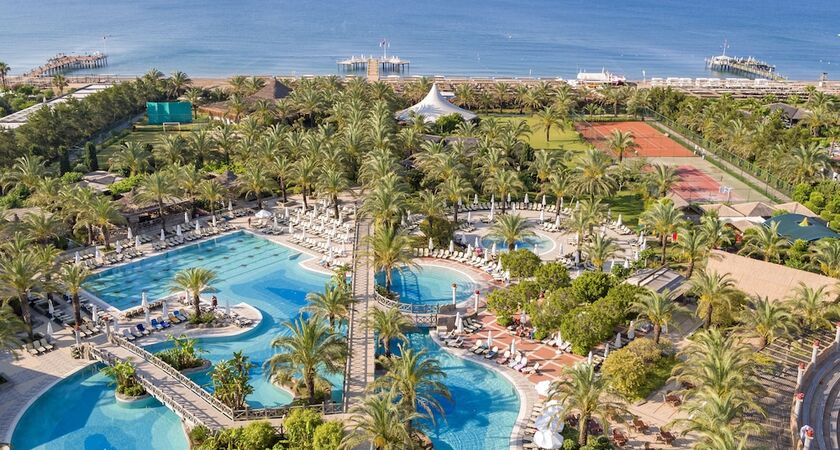 Royal Seginus Hotel