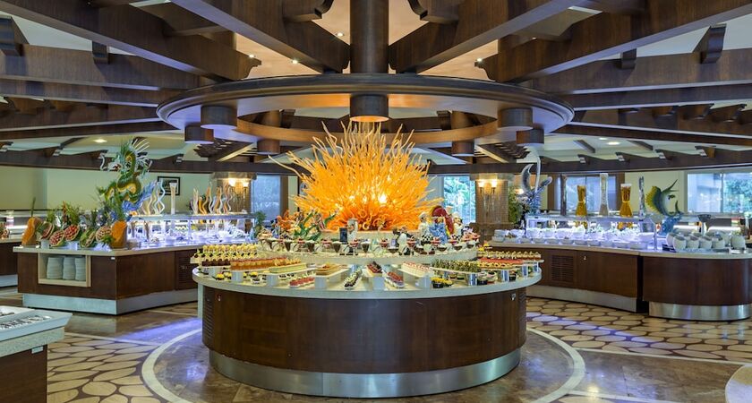 Royal Seginus Hotel