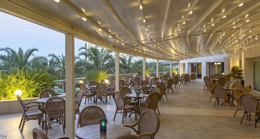 Royal Seginus Hotel
