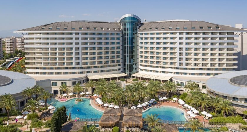 Royal Seginus Hotel