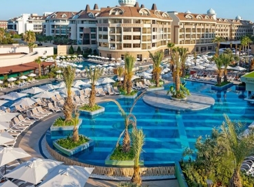 Kirman Belazur Resort & Spa