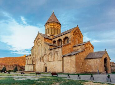 OTOBÜSLÜ BATUM VE TİFLİS TURU