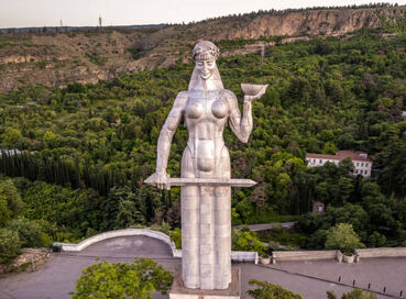 OTOBÜSLÜ BATUM VE TİFLİS TURU